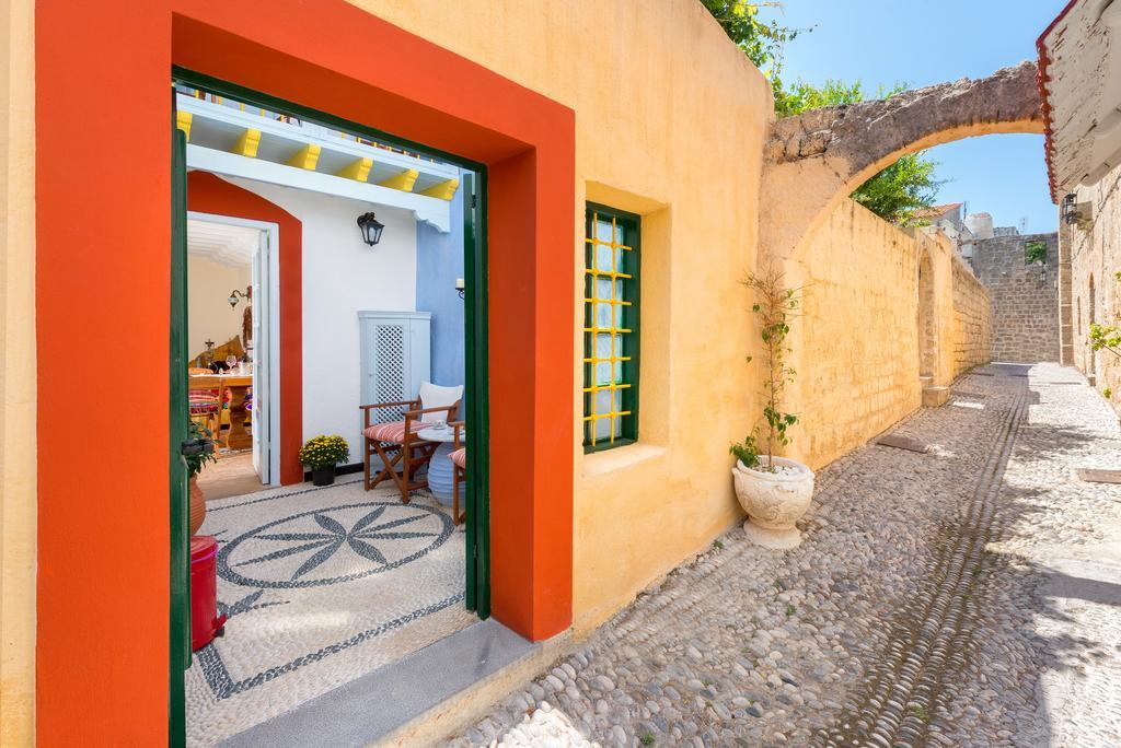 Giorgos' Old Story 2Bed Stone House With Private Hamam In The Old Town Βίλα Rhodes City Εξωτερικό φωτογραφία
